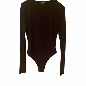 Fashion Nova: Krystal Crew Neck Long Sleeve Black Bodysuit